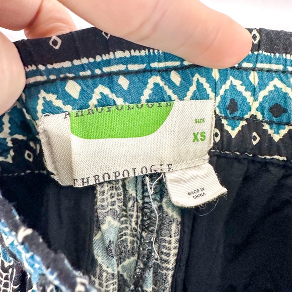 Anthropologie Blue & Black Print Jogger Pants - Picture 4 of 6